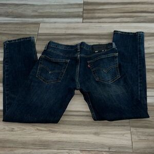 Levi’s 511 30x30 dark rinse jeans